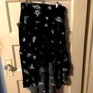 Celebrity Pink floral hi-low ruffled maxi skirt